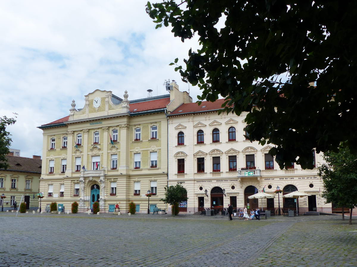 Óbuda, Fő tér