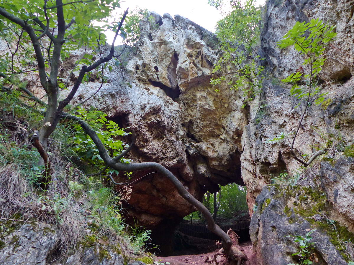 A Kőkapu sziklaátjárója