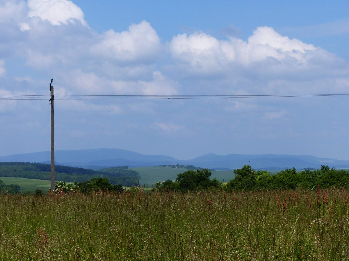 Búcsú a Gerecsétől, irány az Etyeki-dombság!