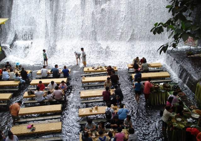 labassin_waterfall_restaurant.jpg