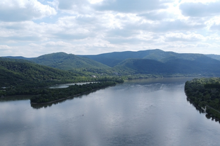 Eltemetett birodalom - romok a főút alatt