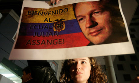 Julian-Assange-supporters-010.jpg