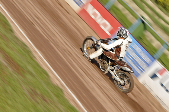 flattrackmiskolc2012049