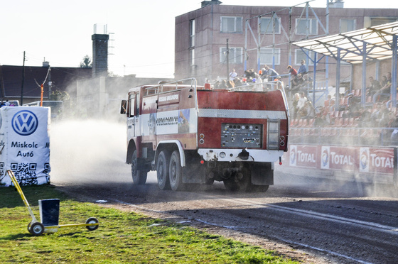 flattrackmiskolc2012177