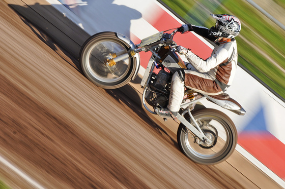 flattrackmiskolc2012184