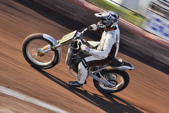 flattrackmiskolc2012213