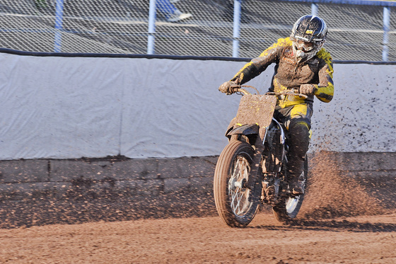 flattrackmiskolc2012287