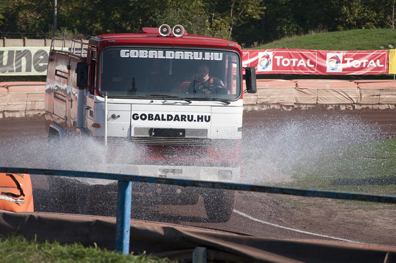 flattrackmiskolc2012326
