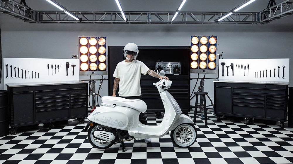 Justin Bieber x Vespa