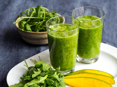 m4791-rucola-smoothie_magazin-q75-375.jpg