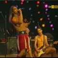 Josh Klinghoffer lett a Red Hot Chili Peppers új gitárosa