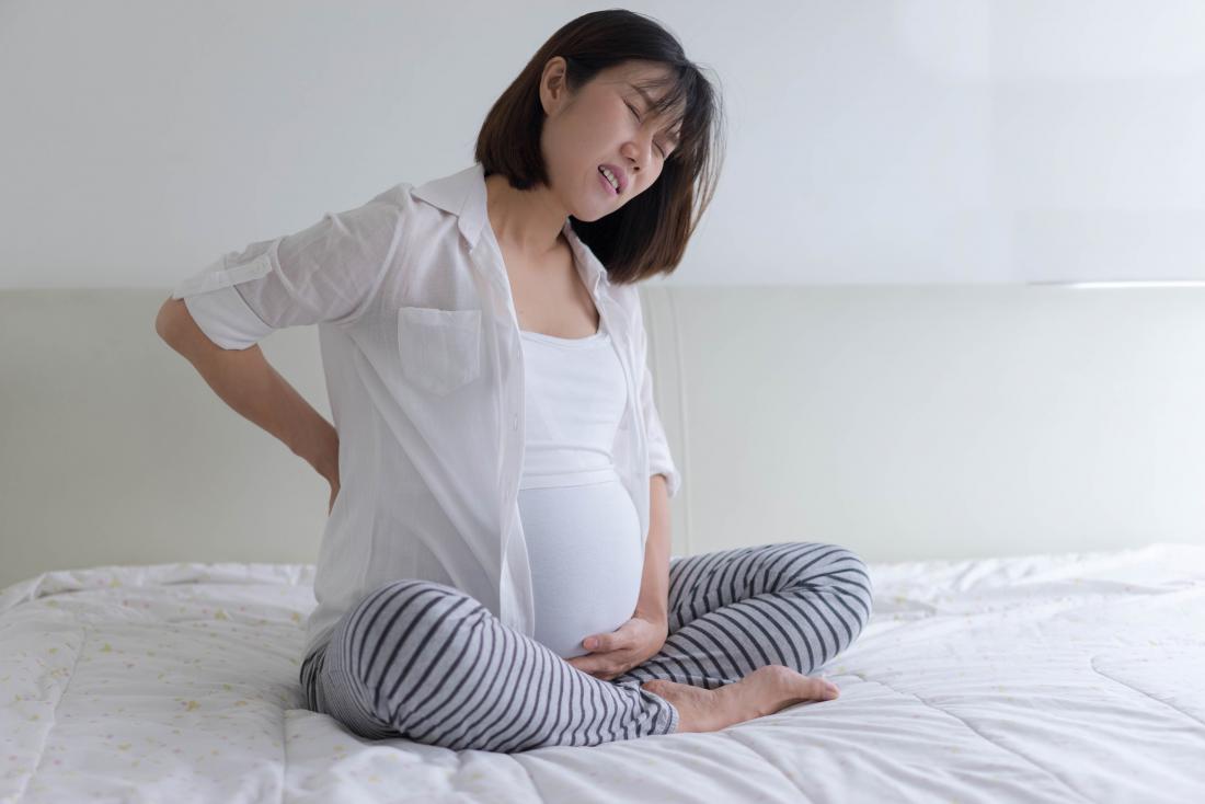 pregnant-woman-with-back-pain-due-to-sciatica.jpg