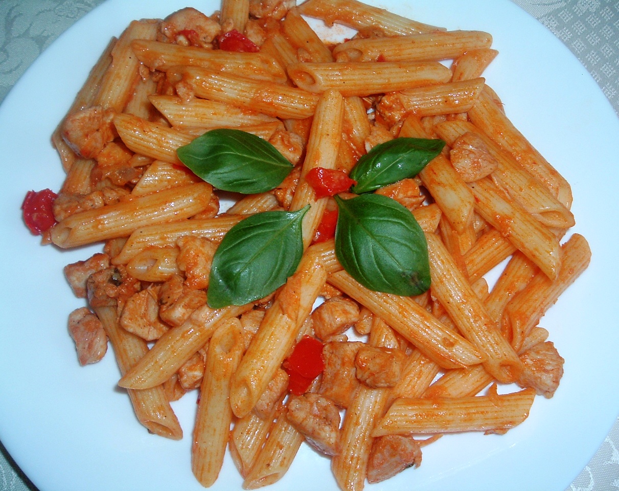 bazsalikomos_csirkes_penne.JPG