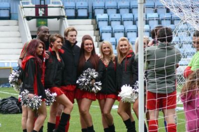 soccersix2012_pompomlanyok.jpg