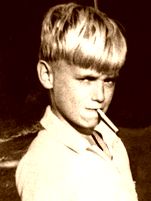 amis_martin_smoking_as_a_child_szpvrz_151201.jpg