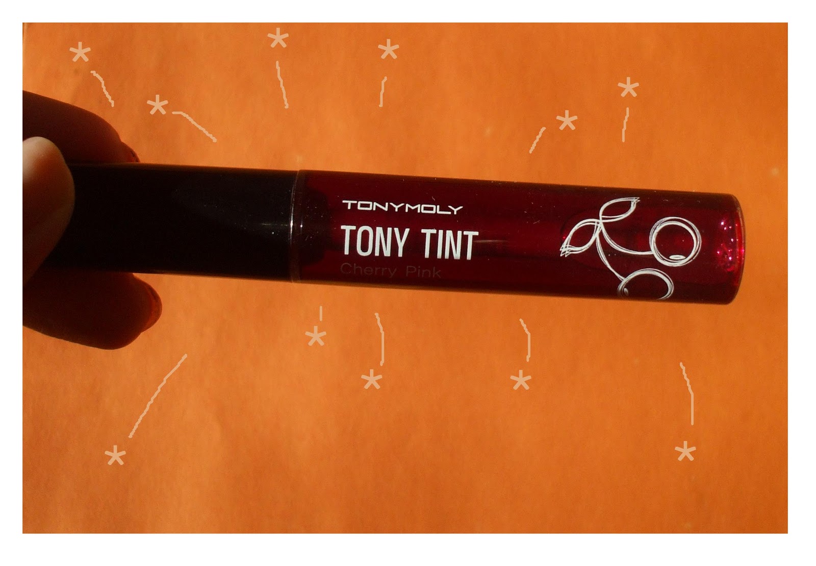 111018_tonymolyliptint.jpg