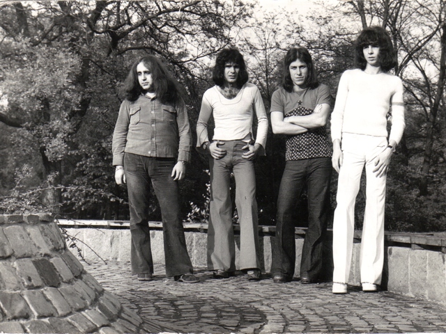 Betonból Korona – Beton együttes