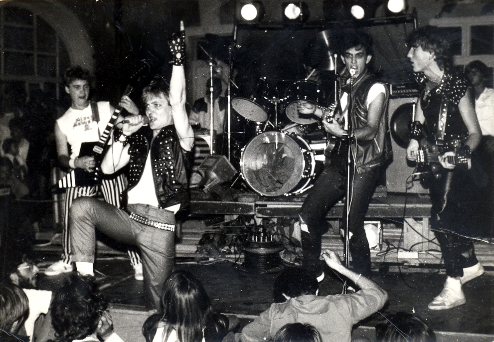 rival_2_1985_koncert_az_echinox_udvaran.jpg