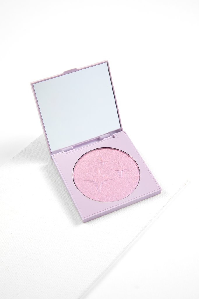 my-little-pony-pressed-powder-highlighter-trickles.jpg