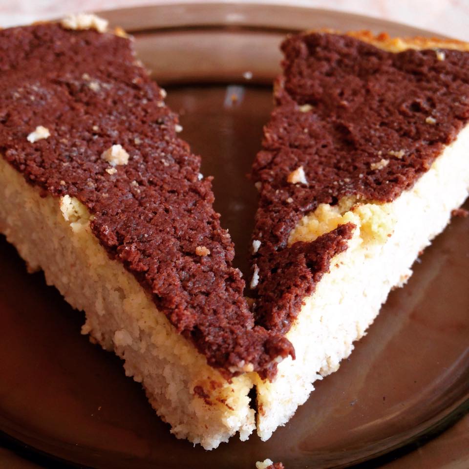 cinnamonrollcake.jpg