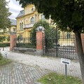 1372. BEKIÁLTÁS: A főispán parkolója