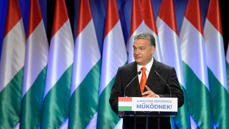 orban2016-02-28evertekelo.jpg