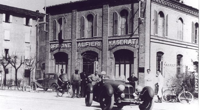 9.13.11maseratishop.jpg