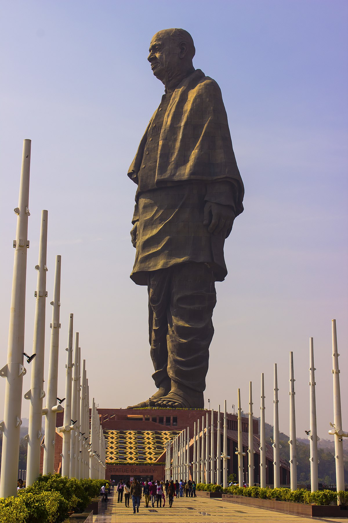 1200px-statue_of_unity.jpg