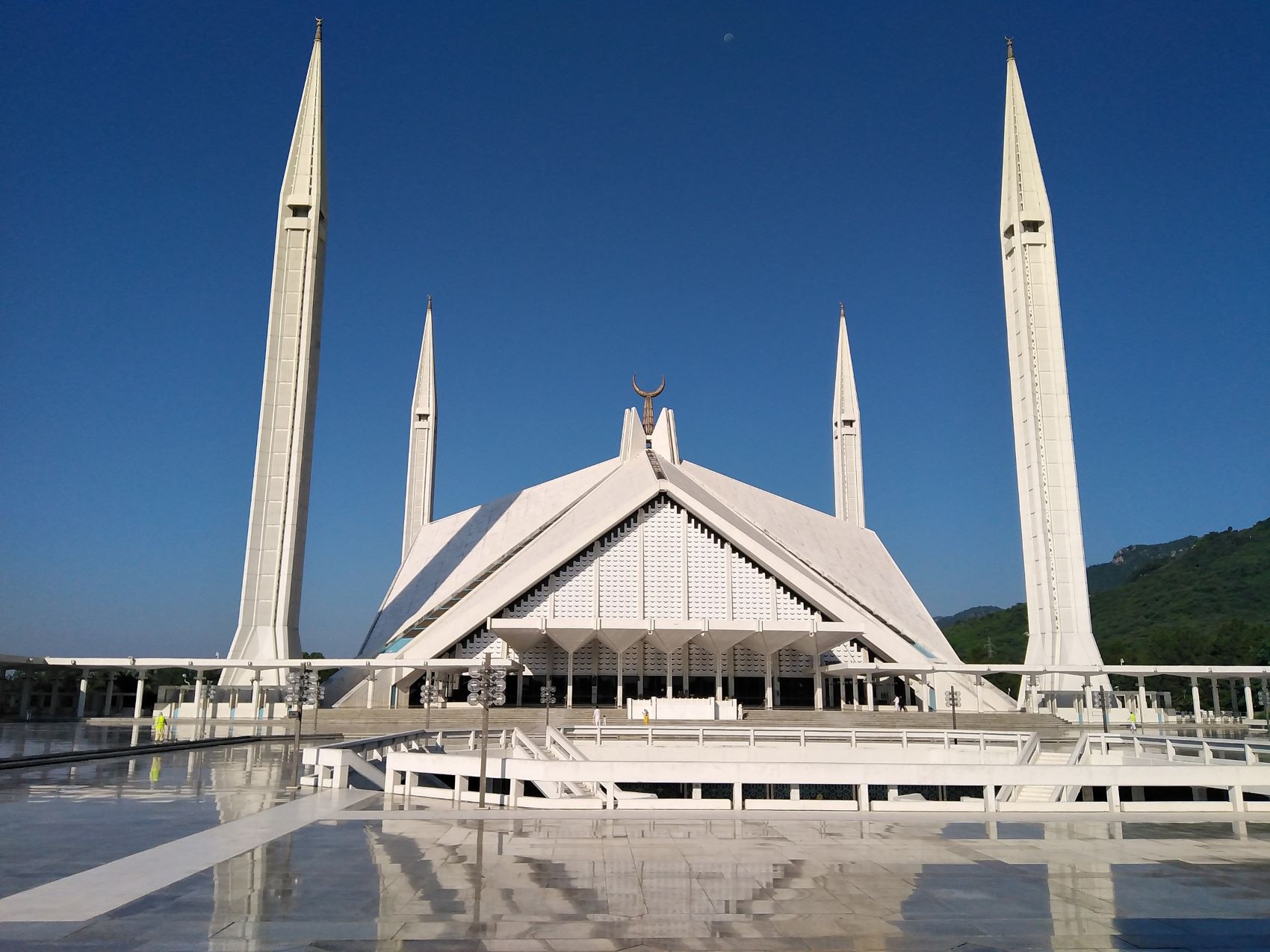 19-astonishing-facts-about-faisal-mosque-1694792527.jpg