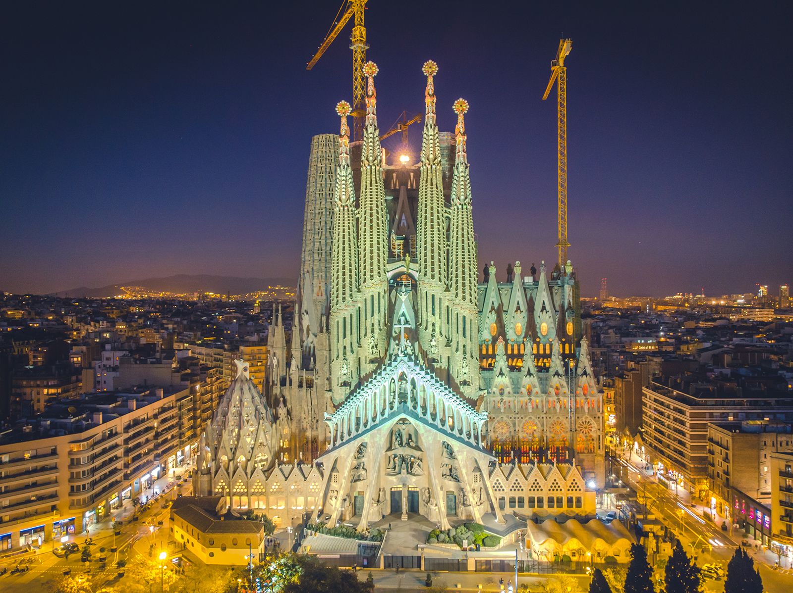 201112110433-01-sagrada-familia.jpg