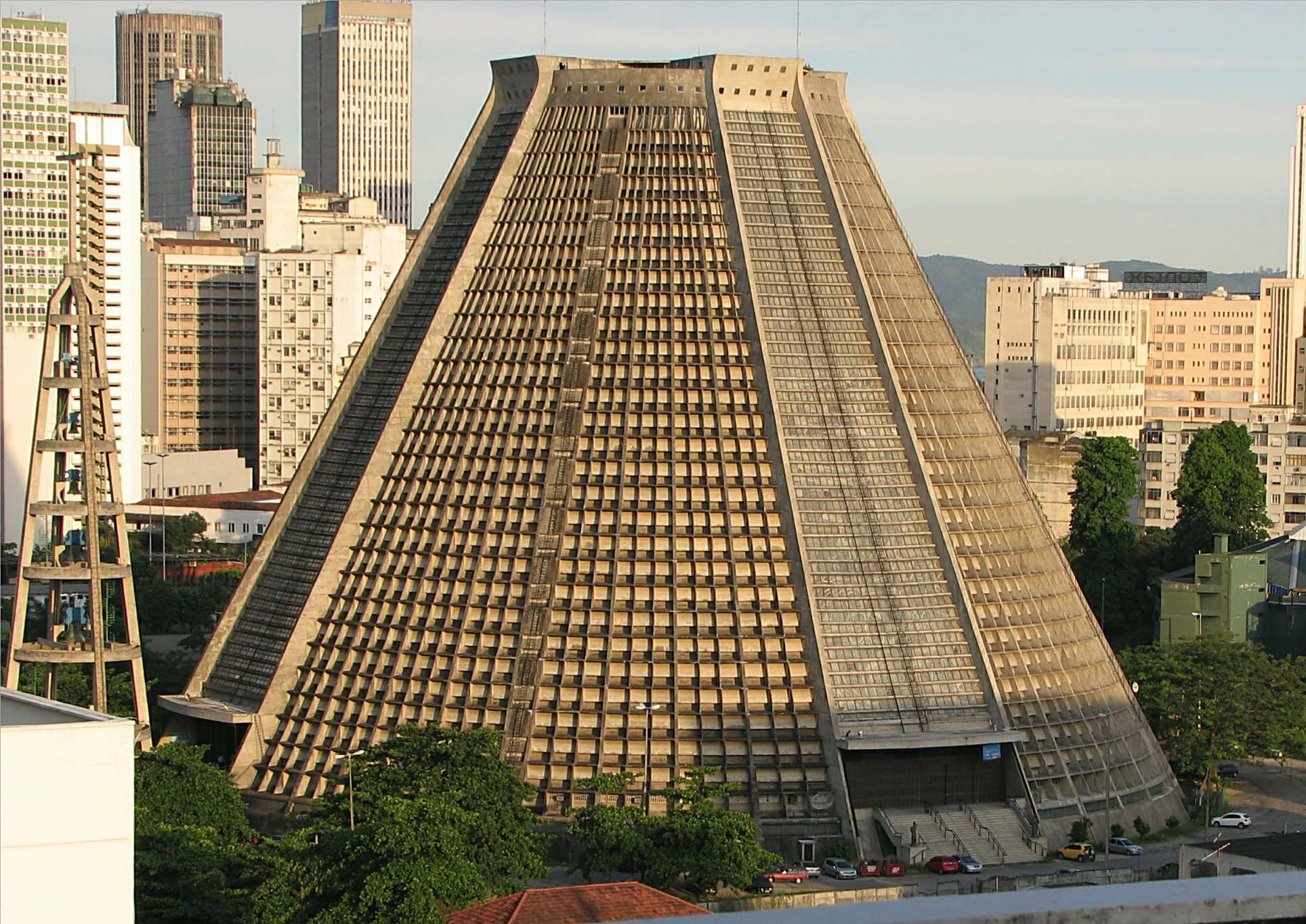 catedral_metropolitana_do_rio_de_janeiro_3200612646.jpg