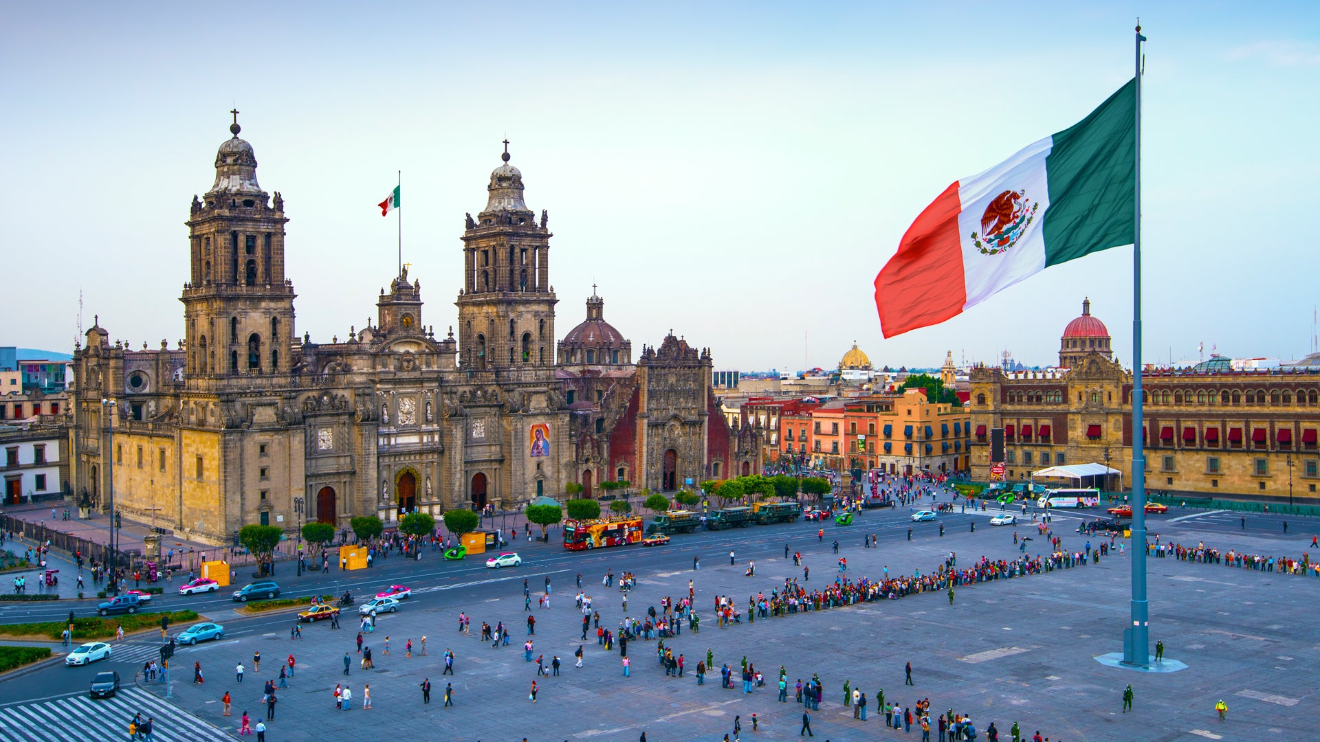 mexico-city-gettyimages-638921947.jpg
