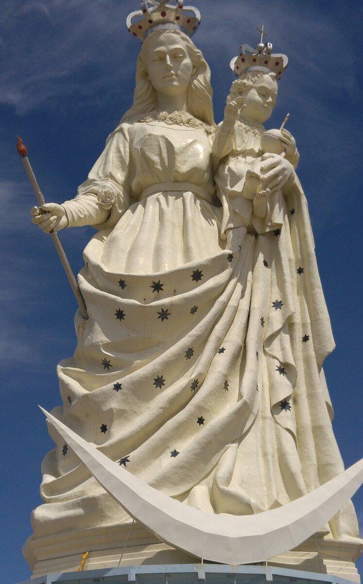 monumento-a-la-virgen.jpg