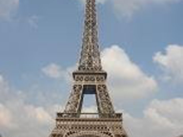 A kenguru esete az Eiffel toronnyal
