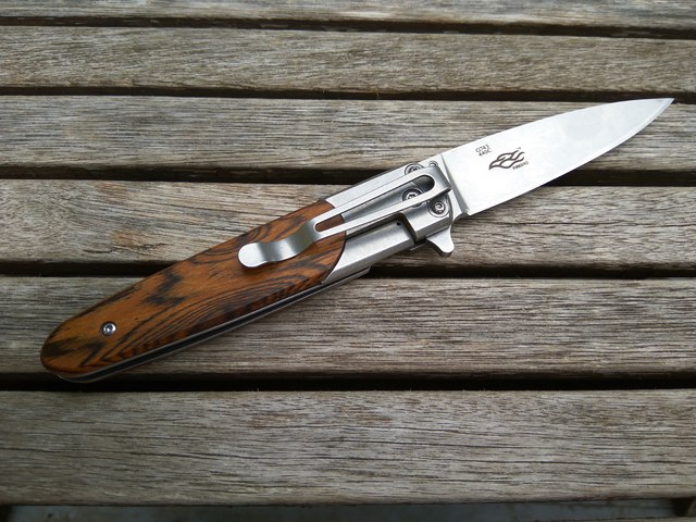 Ganzo G 743 WD kés teszt