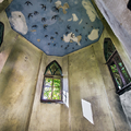 Brutalizmus a szent terekben: Amikor a beton templommá válik