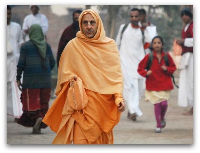 radhanath-swami-walking.jpg
