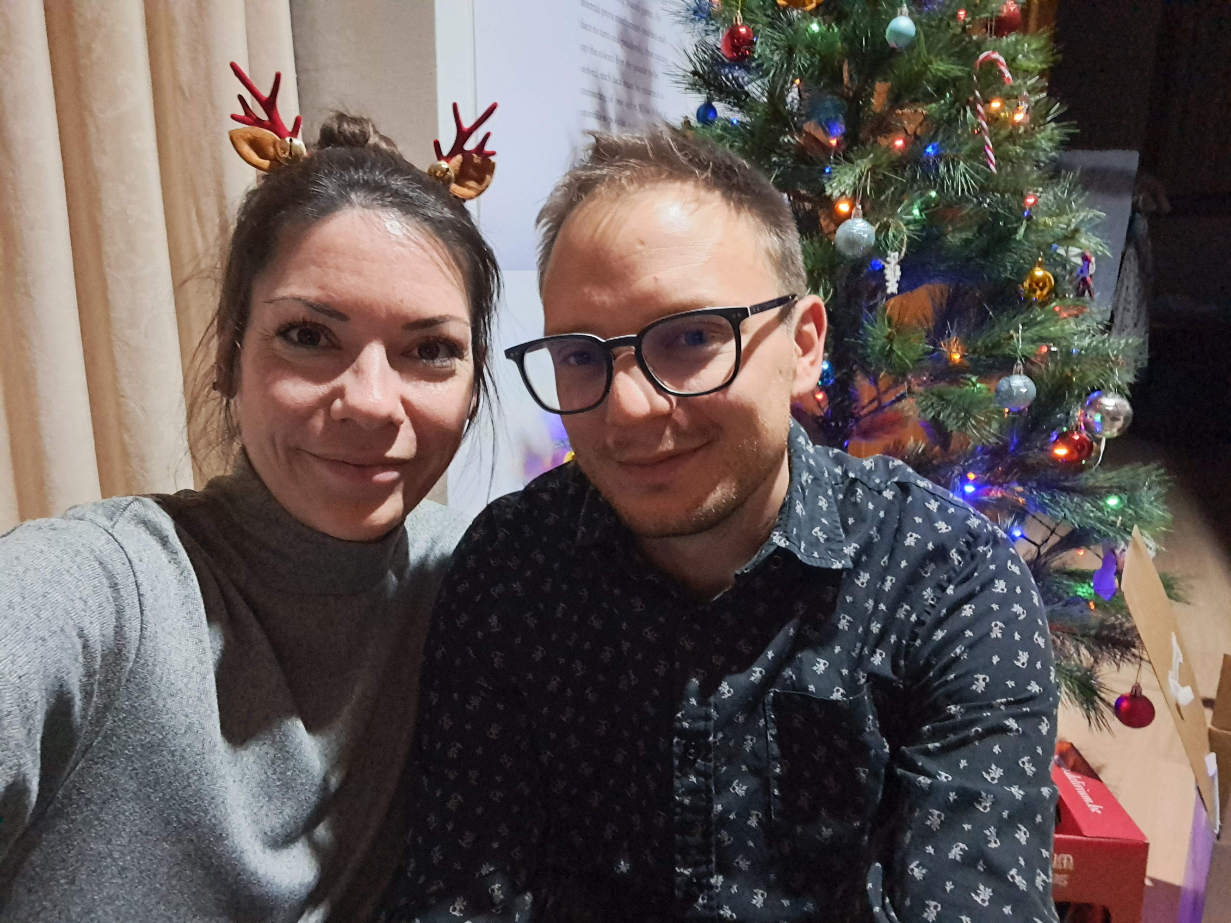 Szenteste kettesben (pontosabban hármasban, Koniferrel)