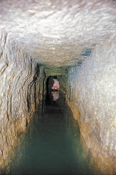 12-inside-tunnel_straight-narrow-fpo-so08.jpg