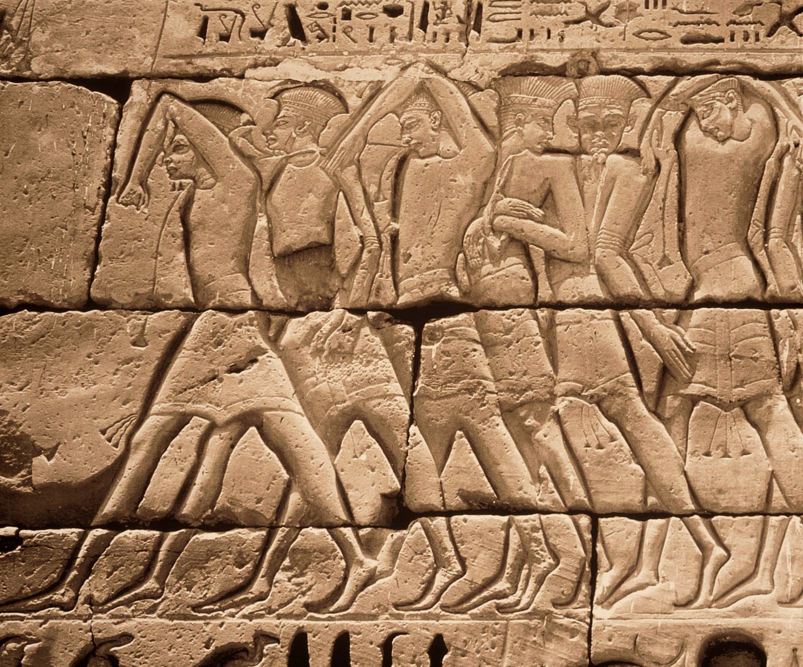 captives-egypt-relief-invasion-ramses-iii-thebes.jpg