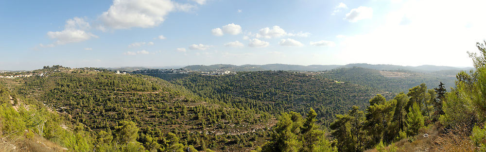 kiriath-jearim_es_yad-hashmonah_panoramakepe.jpg