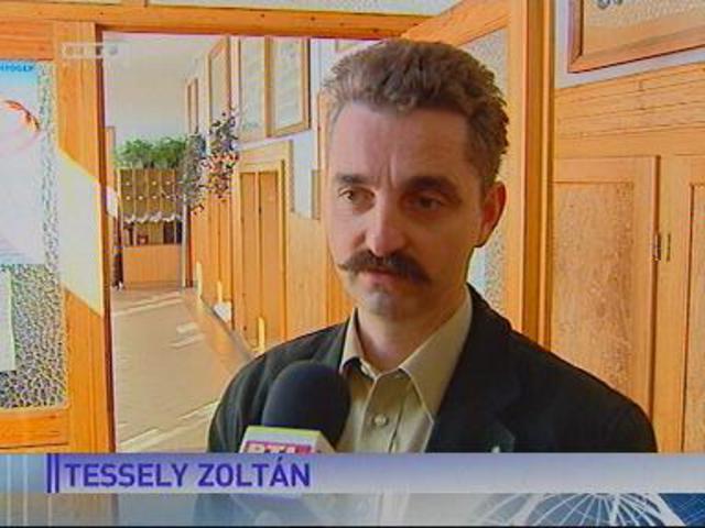 Amikor a nagy bicskei tanárembör egyetemről szavaz....