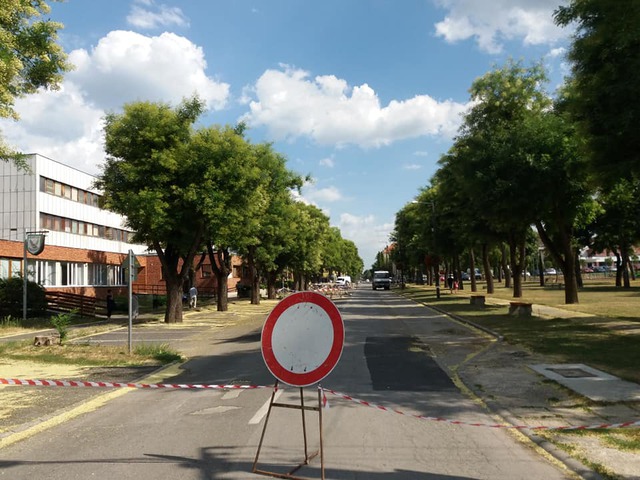 Augusztus 4-ig főtéri útlezárás Bicskén - A Fejérvíz régi problémát számol fel