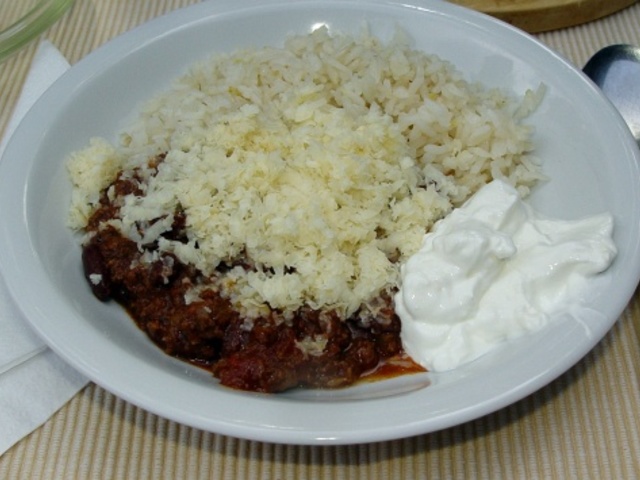 Csilis bab hússal - chilli con carne
