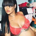 Rihanna kismamaként fehérneműmodellként a Savage x Fenty darabokban