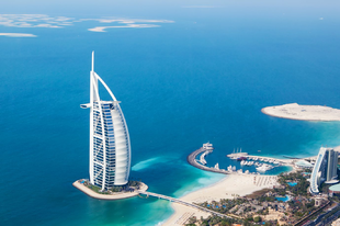Íme a legek városa: Dubai a fellegekből