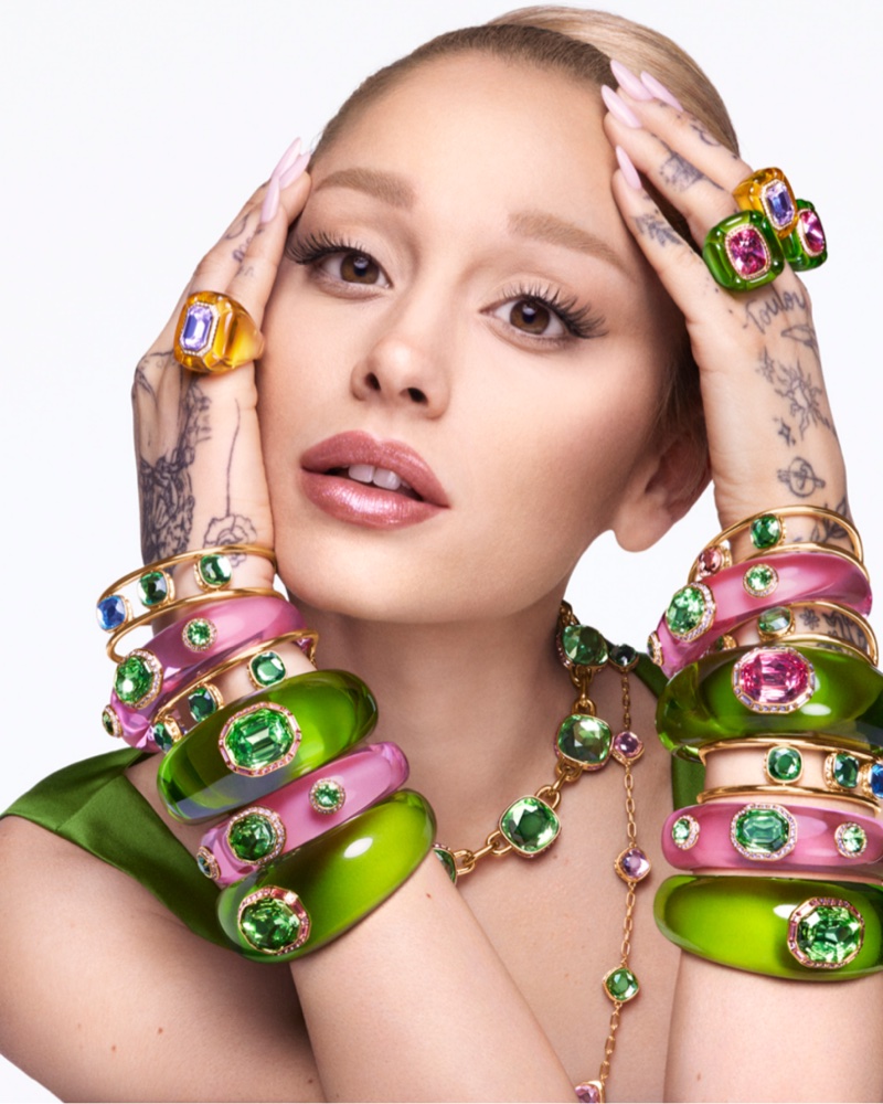 ariana_grande_a_swarovski_tavaszi_kampa_nya_ban_tu_ndo_lko_l_blogozinebloghu2.jpg