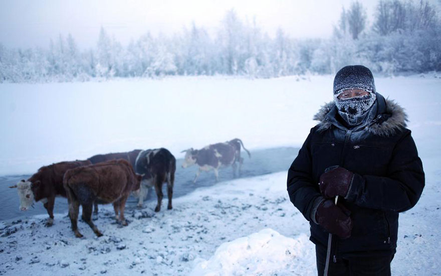 coldest-village-oymyakon-russia-amos-chaple-8.jpg