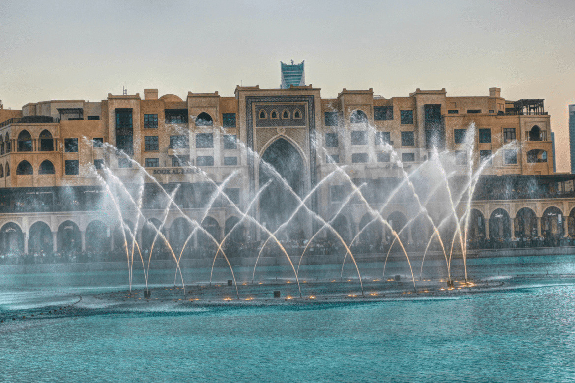 dubai_fountain_dubai_mall.png