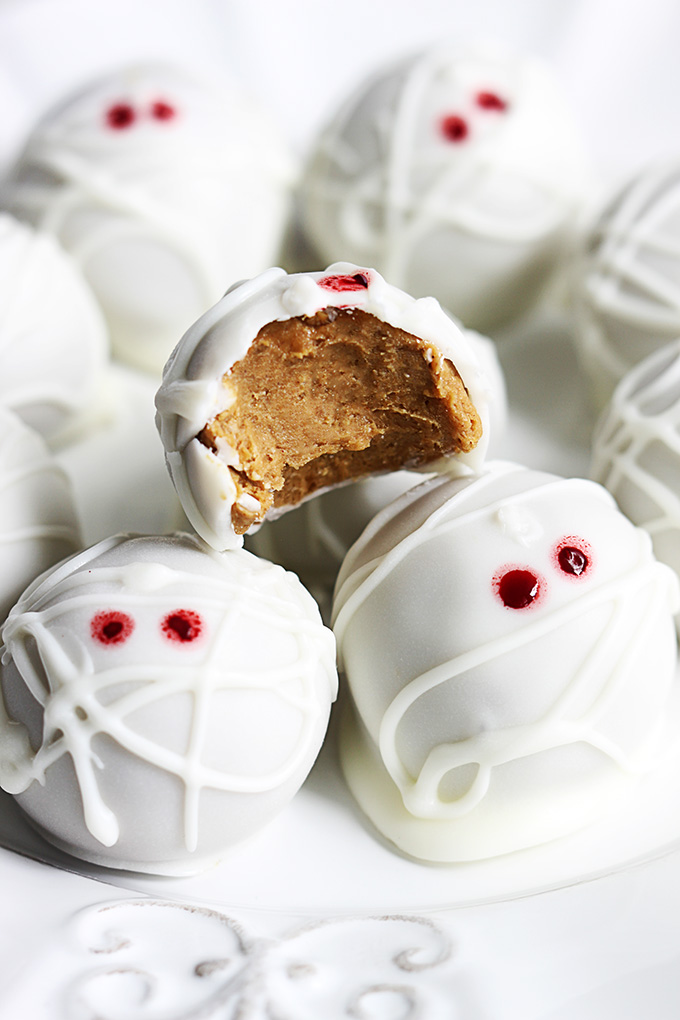 mummy-pumpkin-cheesecake-truffles-5.jpg